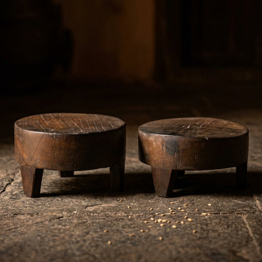 Close-up profile of the RS-86116 wooden bajot with layered surface and natural wood grain highlighted by side lighting.